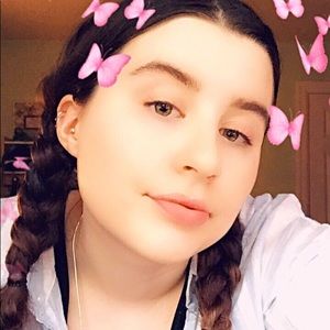 Meet your Posher, Lexi